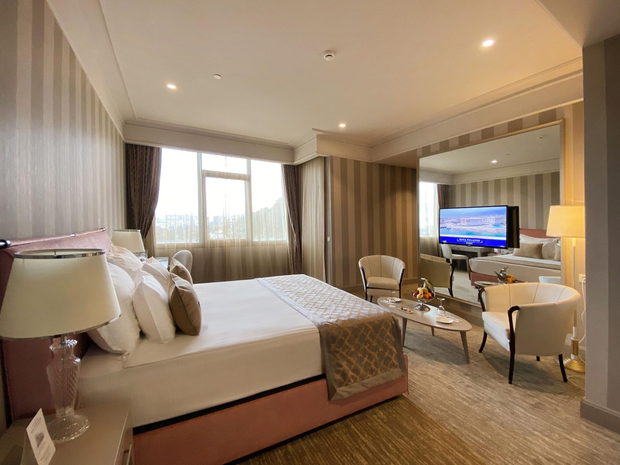 คายา อิสมีร์ เทอร์มอล แอนด์ คอนเวนชั่น Hotel อิซมีร์ ภายนอก รูปภาพ