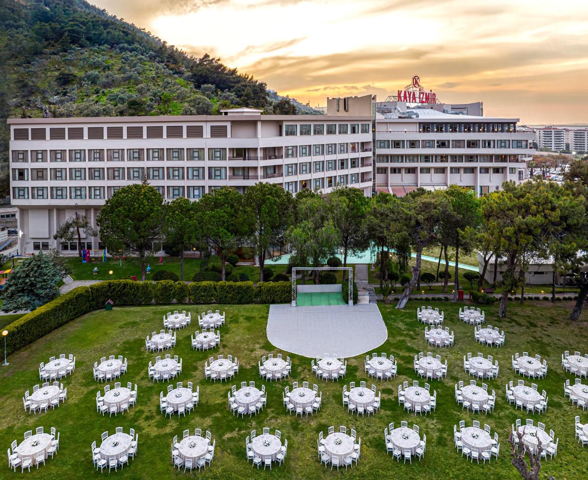 คายา อิสมีร์ เทอร์มอล แอนด์ คอนเวนชั่น Hotel อิซมีร์ ภายนอก รูปภาพ